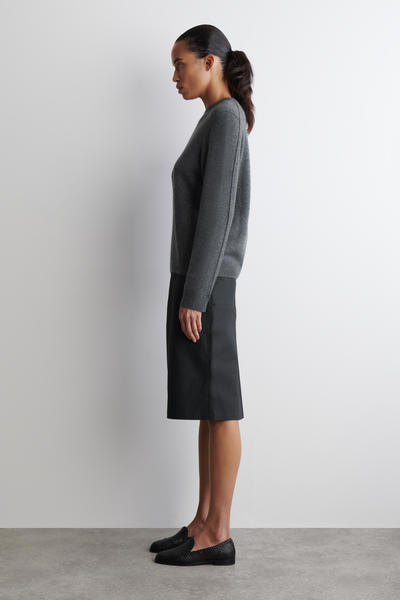 COS カシミヤクルー ネックセーター