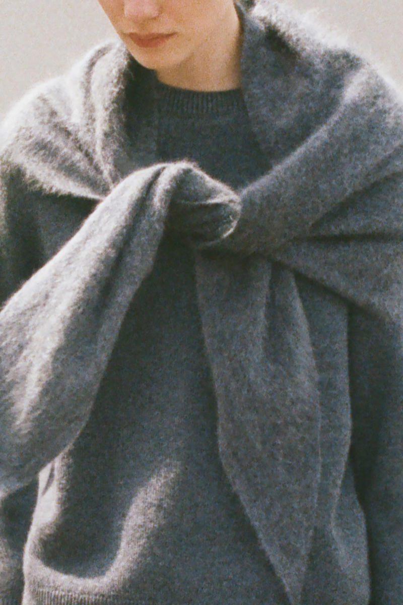 CASHMERE CREW-NECK JUMPER カシミヤクルー ネックセーター