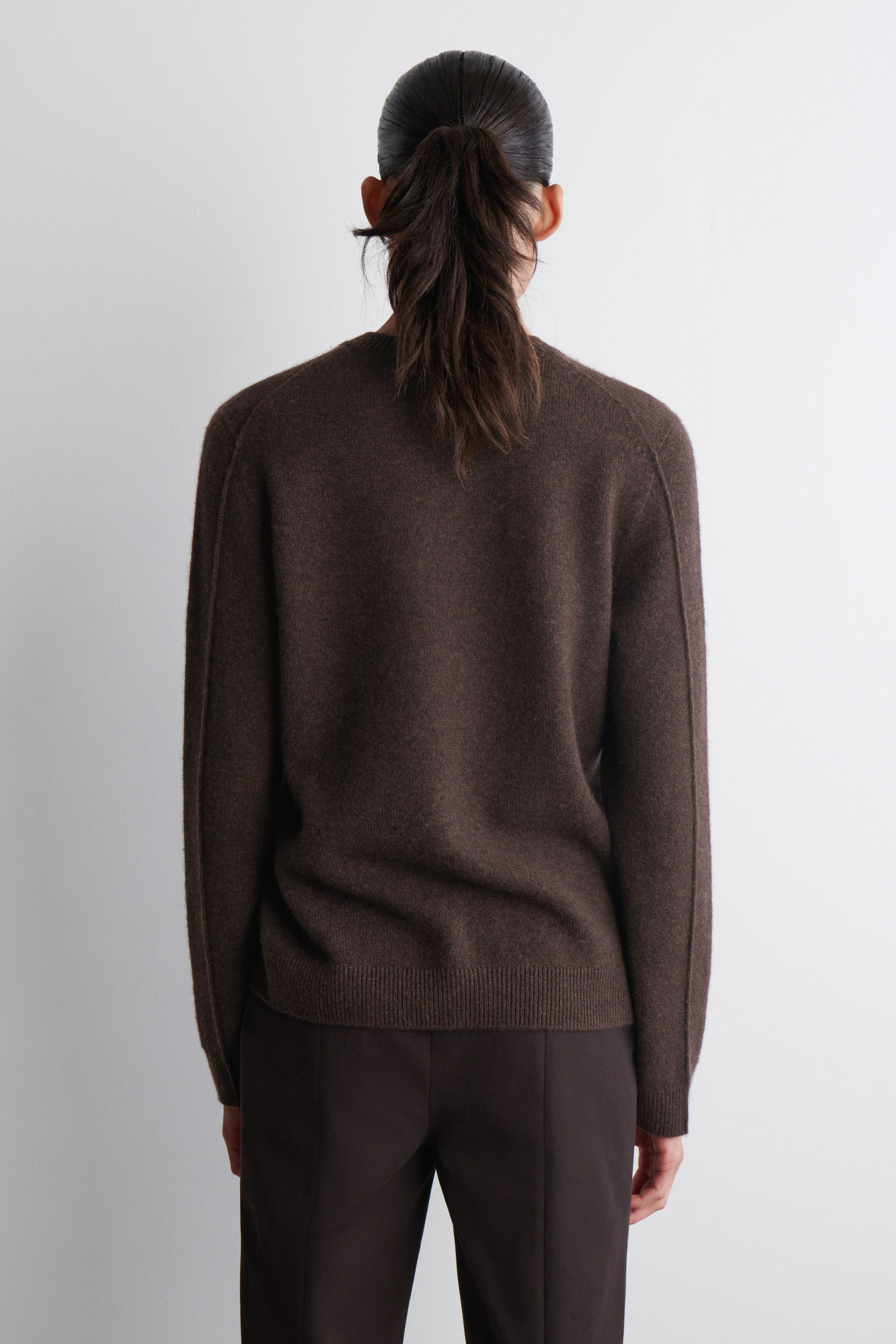 CASHMERE CREW-NECK JUMPER カシミヤクルー ネックセーター ダーク