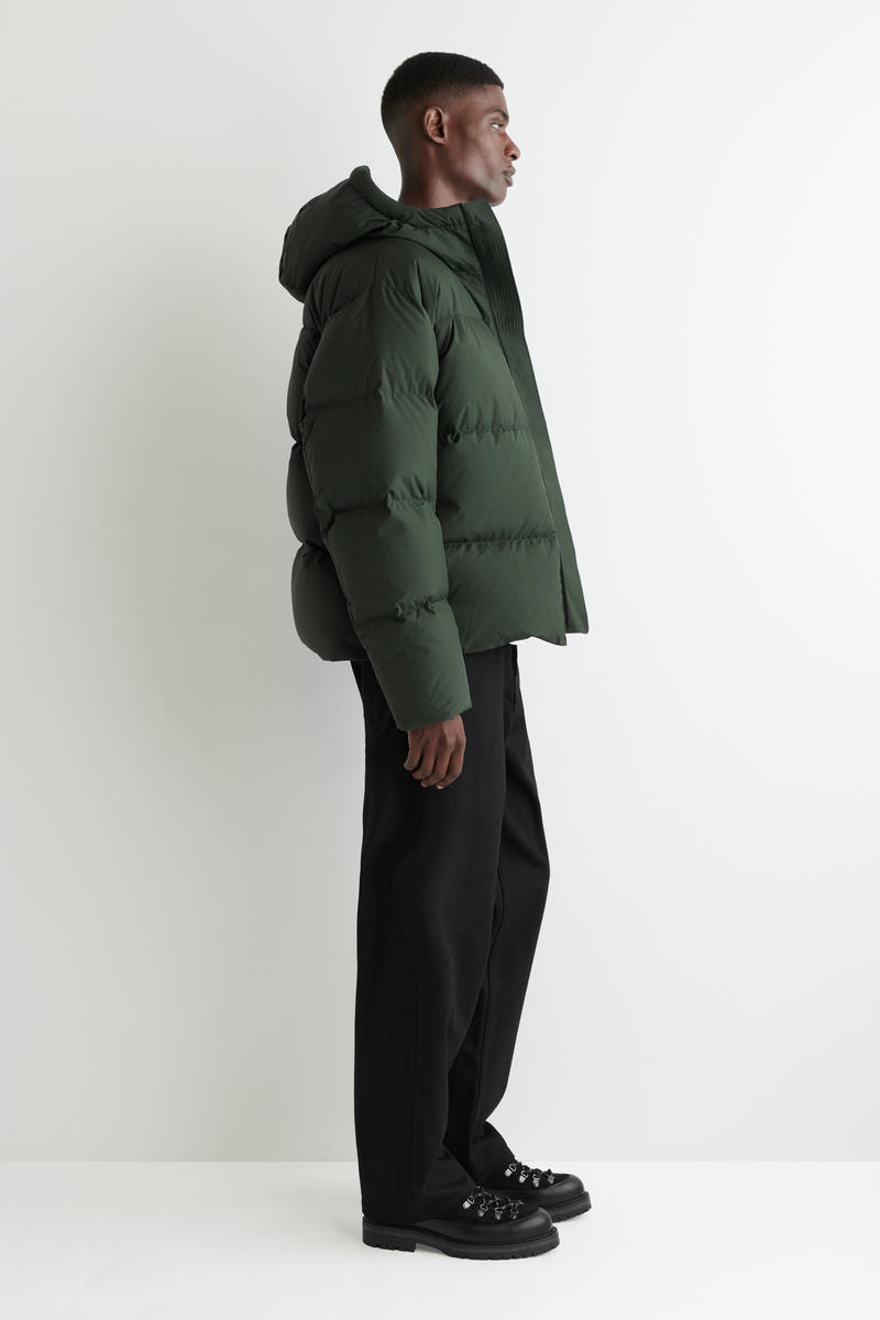 COS レザーハイキングシューズ