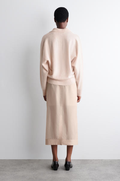 COS ブラッシュドカシミヤポロセーター