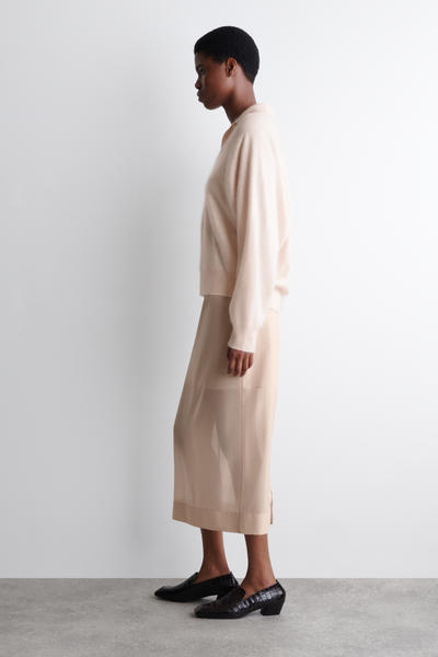 COS ブラッシュドカシミヤポロセーター