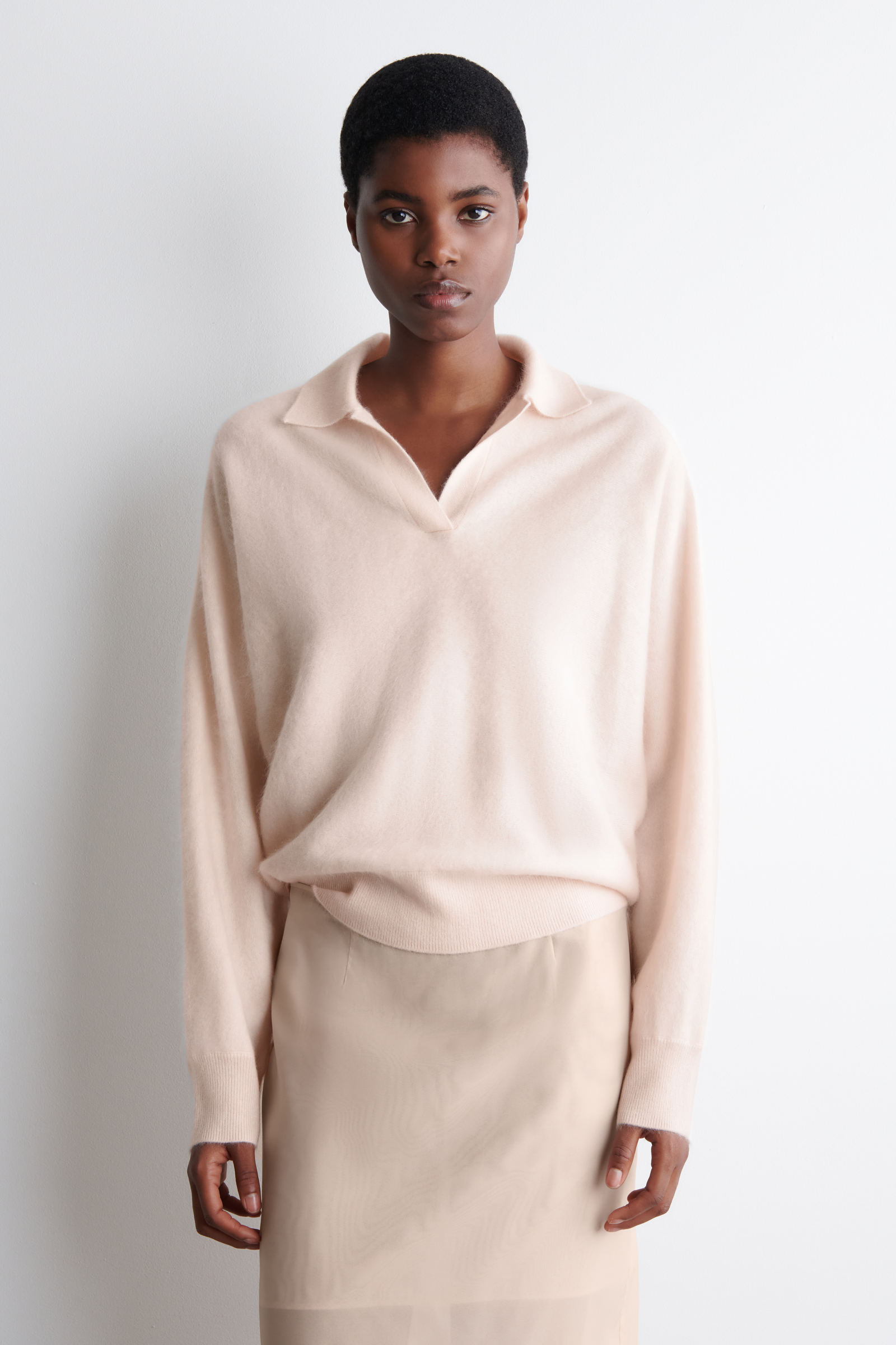 BRUSHED-CASHMERE POLO JUMPER ブラッシュドカシミヤポロセーター