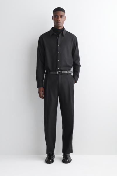 COS プリーツ入り ウールストレートレッグパンツ