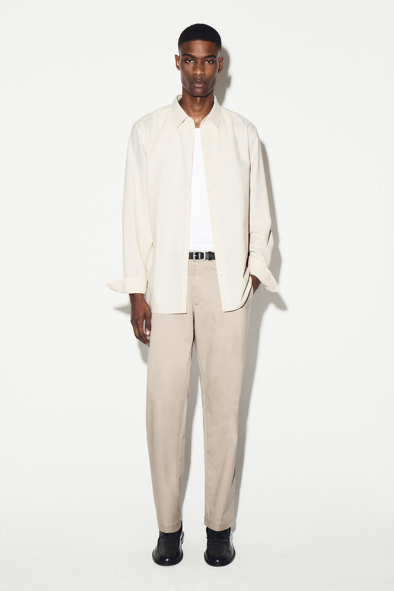 COS コットンストレートレッグチノ