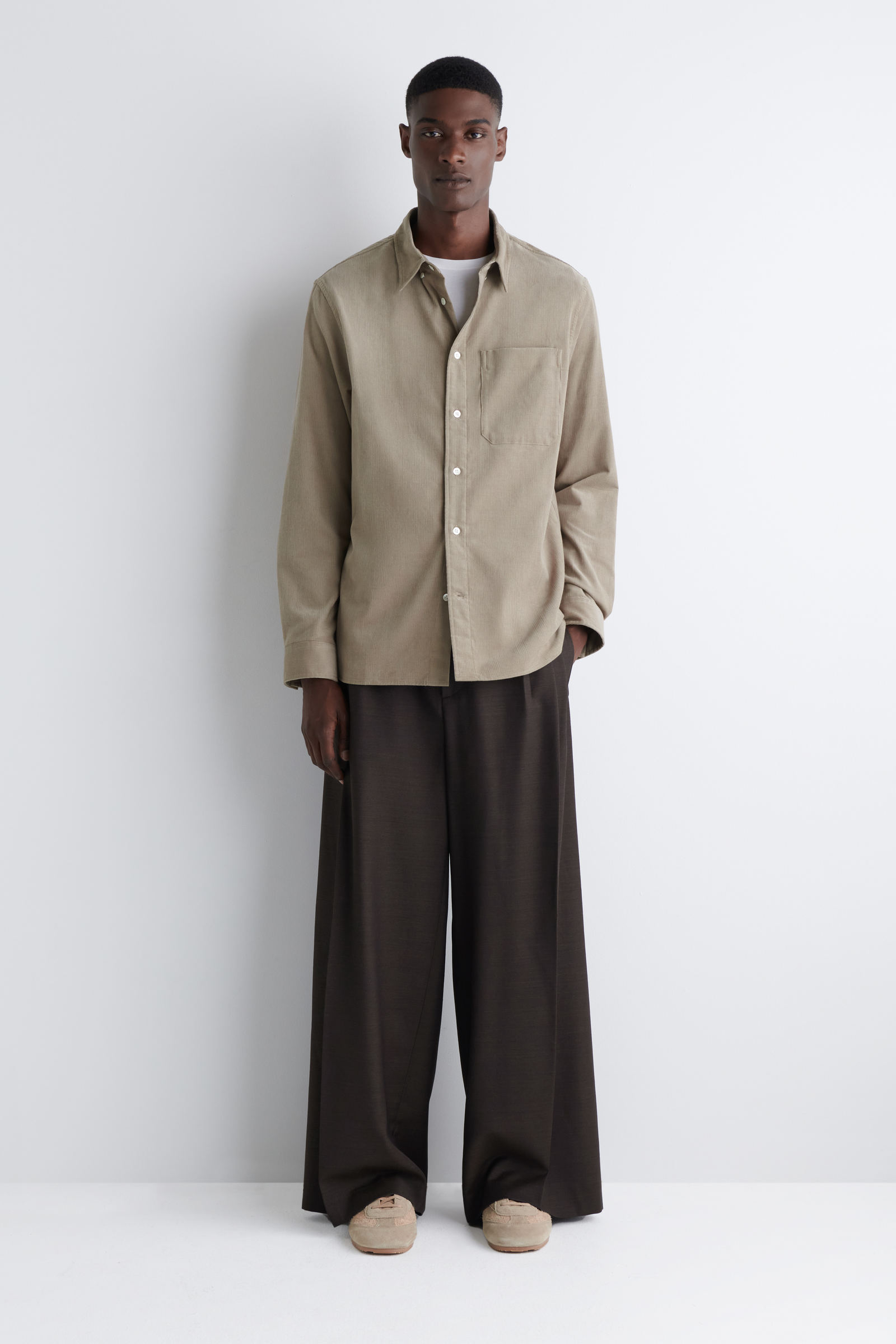 COS コーデュロイシャツ zz-1289477_16-241-1010016-4.