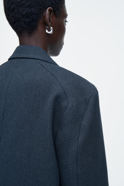 COS オーバーサイズ デニムルックブレザー