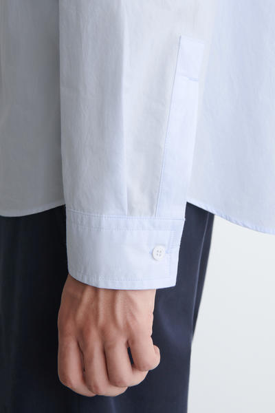 COS リラックスピマコットンポプリンシャツ