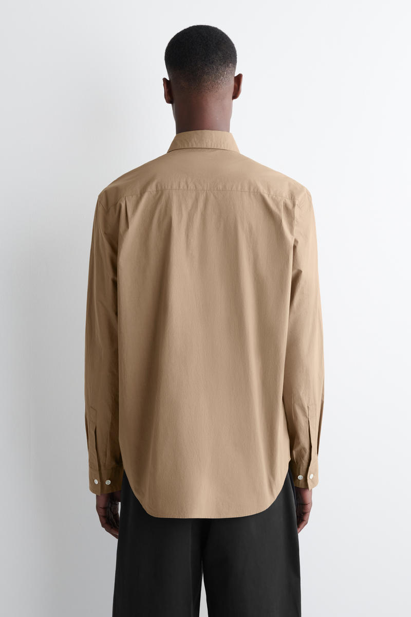 COS リラックスピマコットンポプリンシャツ