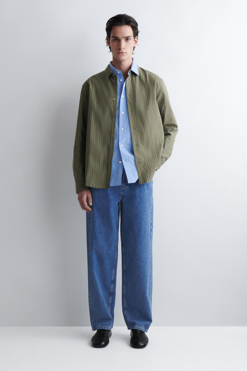 COS リラックスピマコットンポプリンシャツ