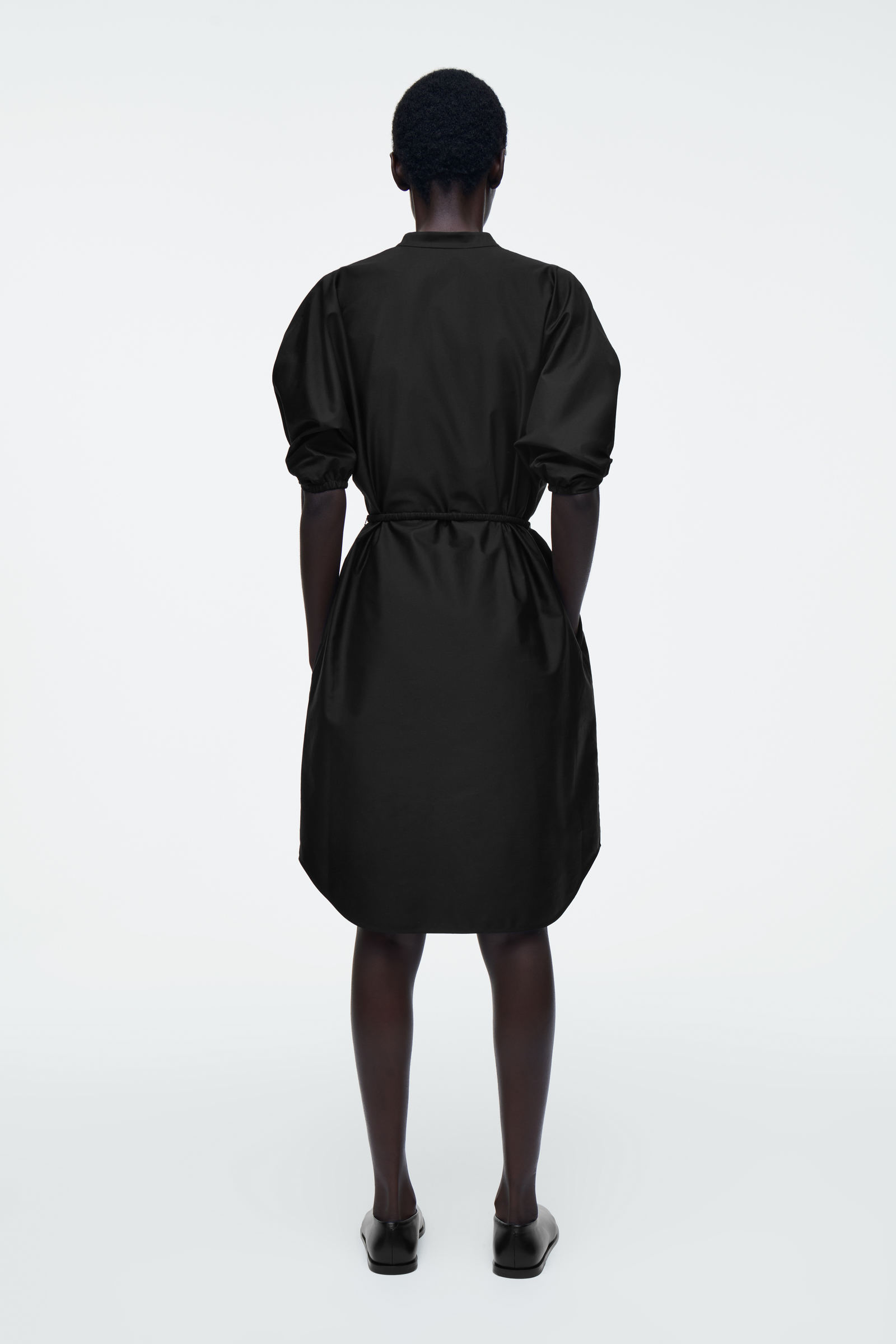 BELTED MIDI SHIRT DRESS ベルテッドミディシャツワンピース｜COS コス