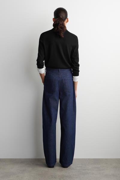 COS ワイドレッグデニムパンツ