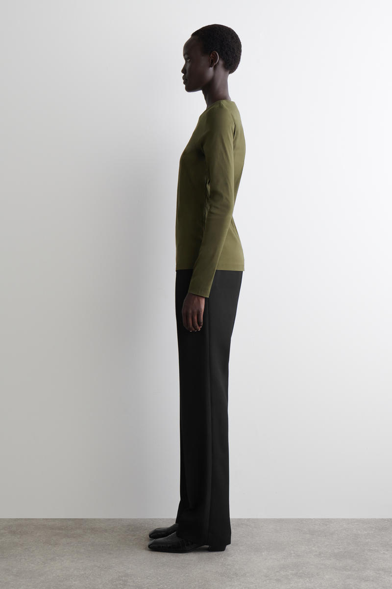 COS コットン長袖トップス