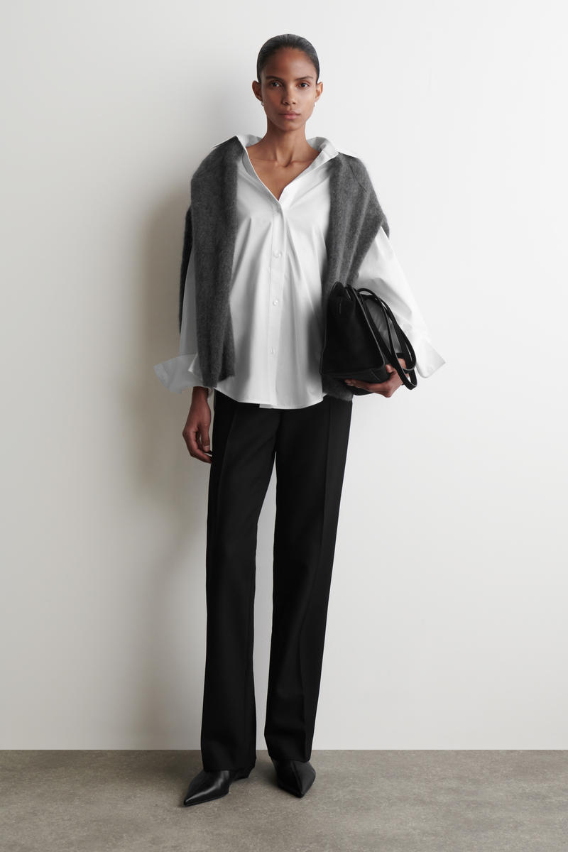 COS オープンカラーコットンシャツ