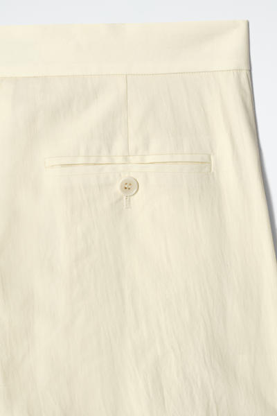 COS テーラードストレートレッグパンツ