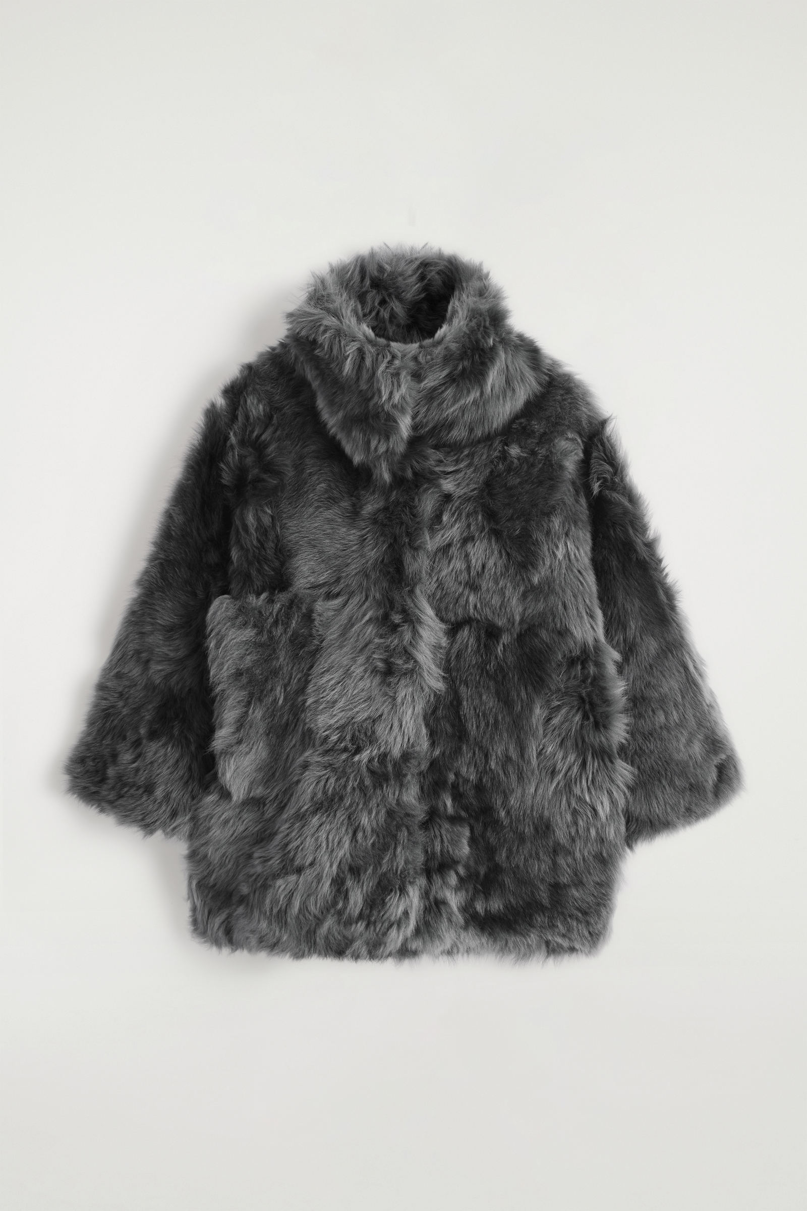 FUNNEL-NECK SHEARLING JACKET ファネルネック ムートン