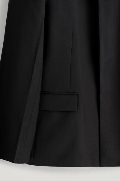 COS ノーカラーウールブレザー