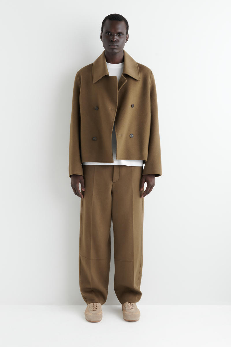 COS ダブルフェイスウールバレルレッグパンツ