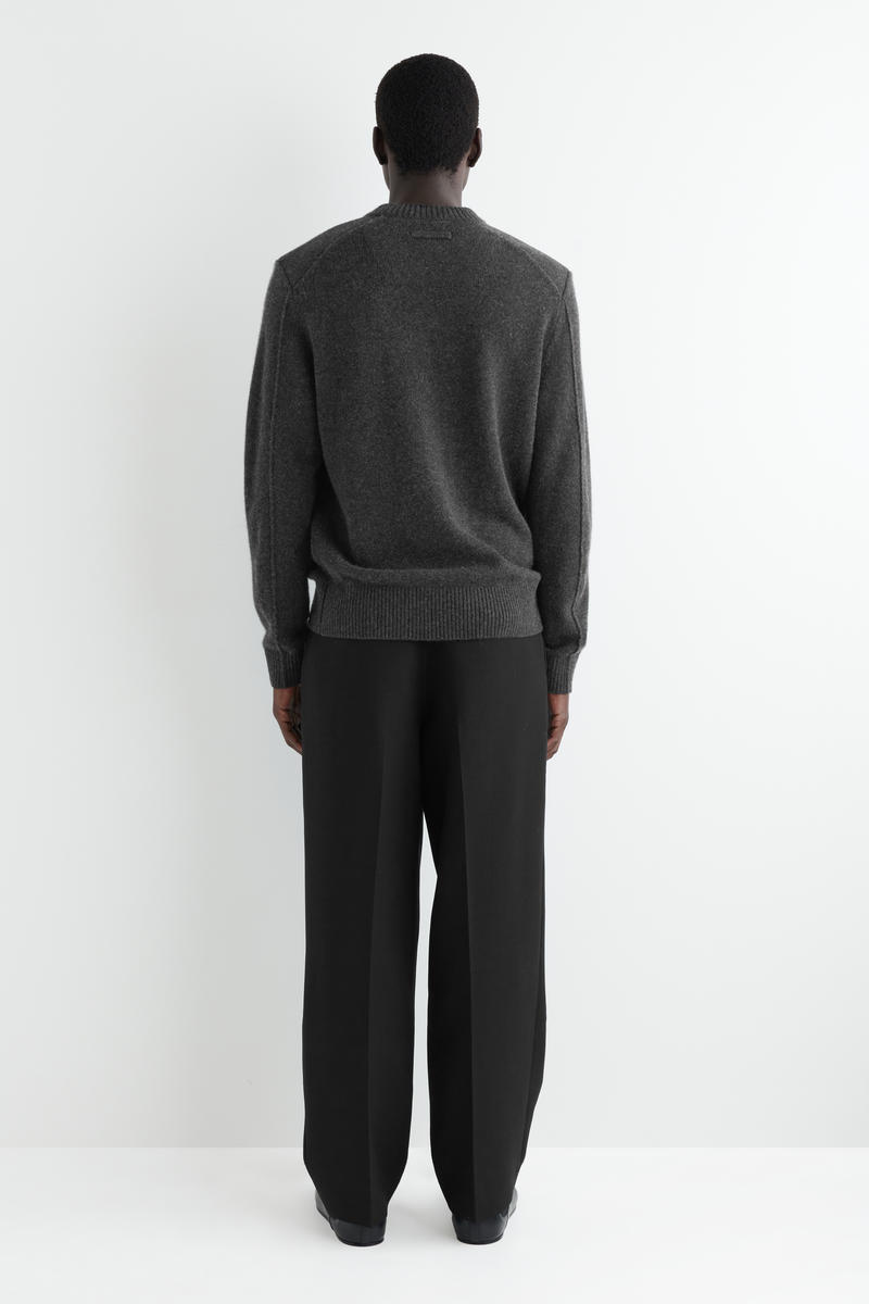 CASHMERE CREW-NECK JUMPER カシミヤクルー ネックセーター チャコール