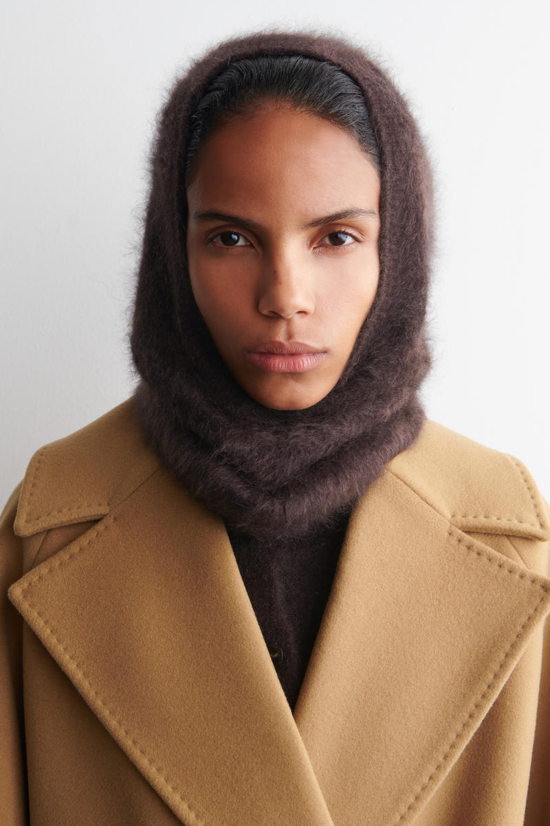 BRUSHED-CASHMERE HOOD ブラッシュドカシミヤ フード ダークブラウン