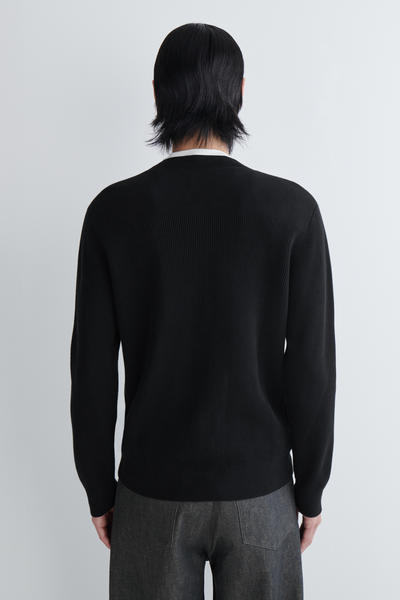 COS コットンクルーネックセーター