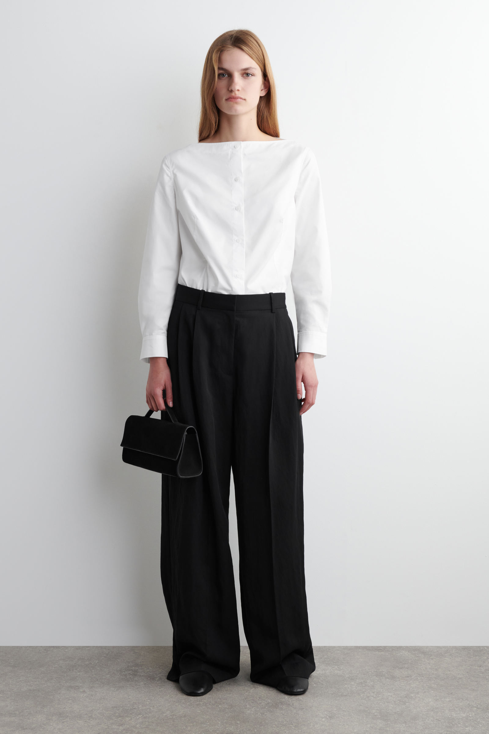 RELAXED FLUID WIDE-LEG TROUSERS リラックスフルイドワイドレッグ