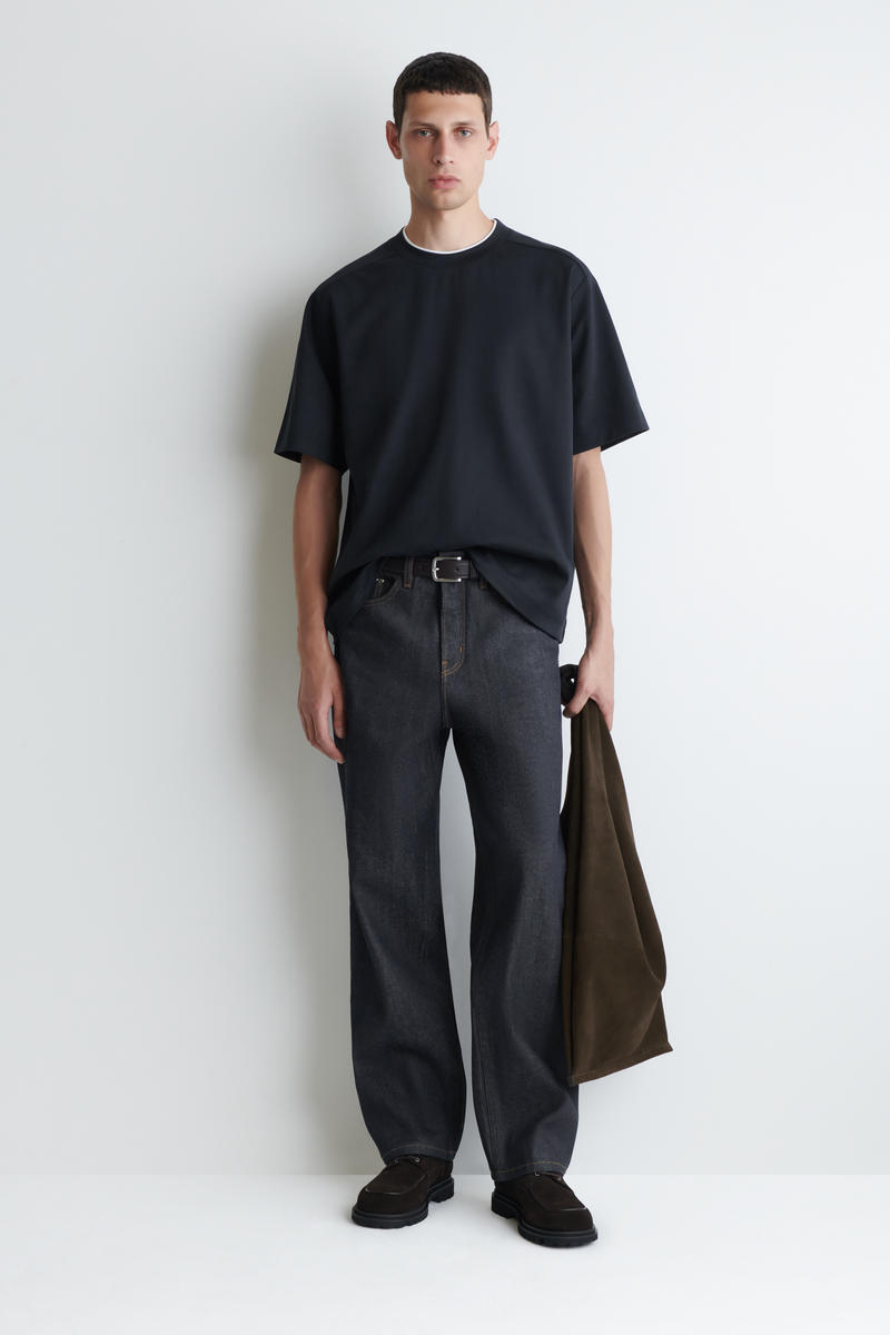 COS オーバーサイズ レイヤードエフェクト Tシャツ