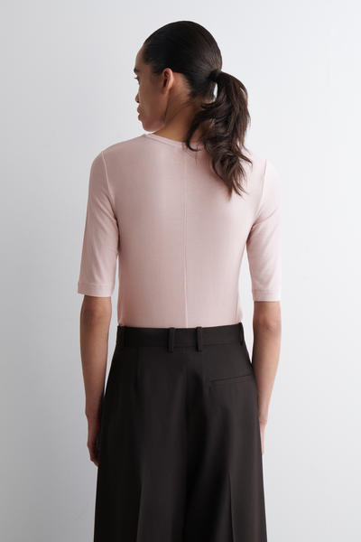 COS スリムリヨセルTシャツ