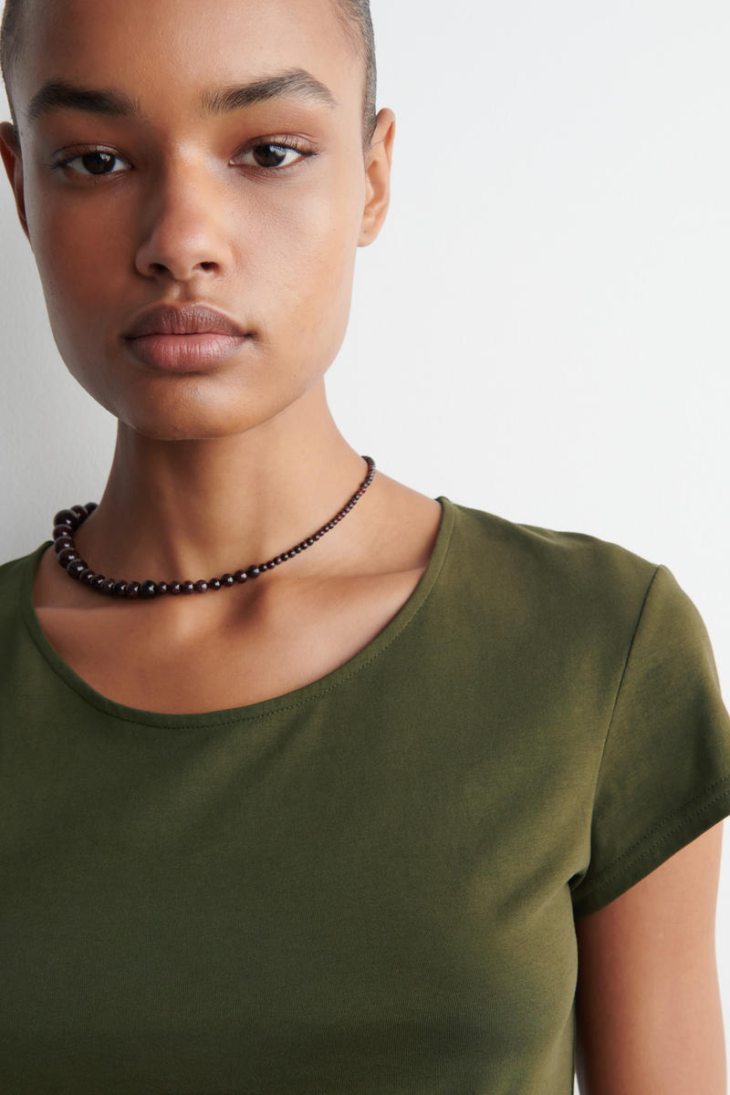 COS ニットスクープネックTシャツ