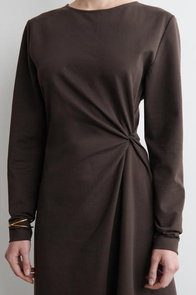 COS ツイストディテール ロングスリーブドレス