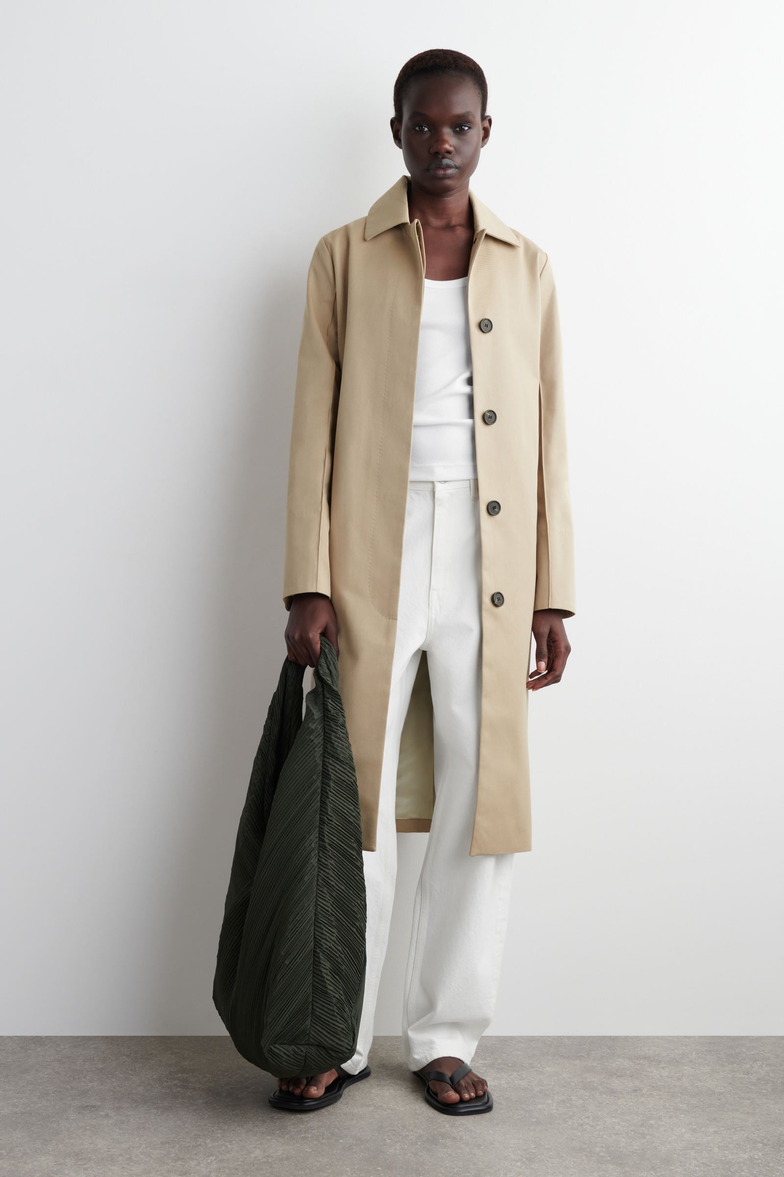 SCULPTURAL SHOULDER BAG - PLISSE 彫刻的なショルダーバッグ - PLISSE
