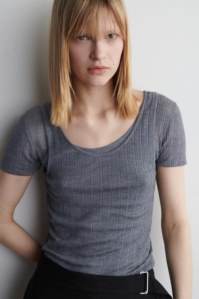 COS リブニットシルクTシャツ