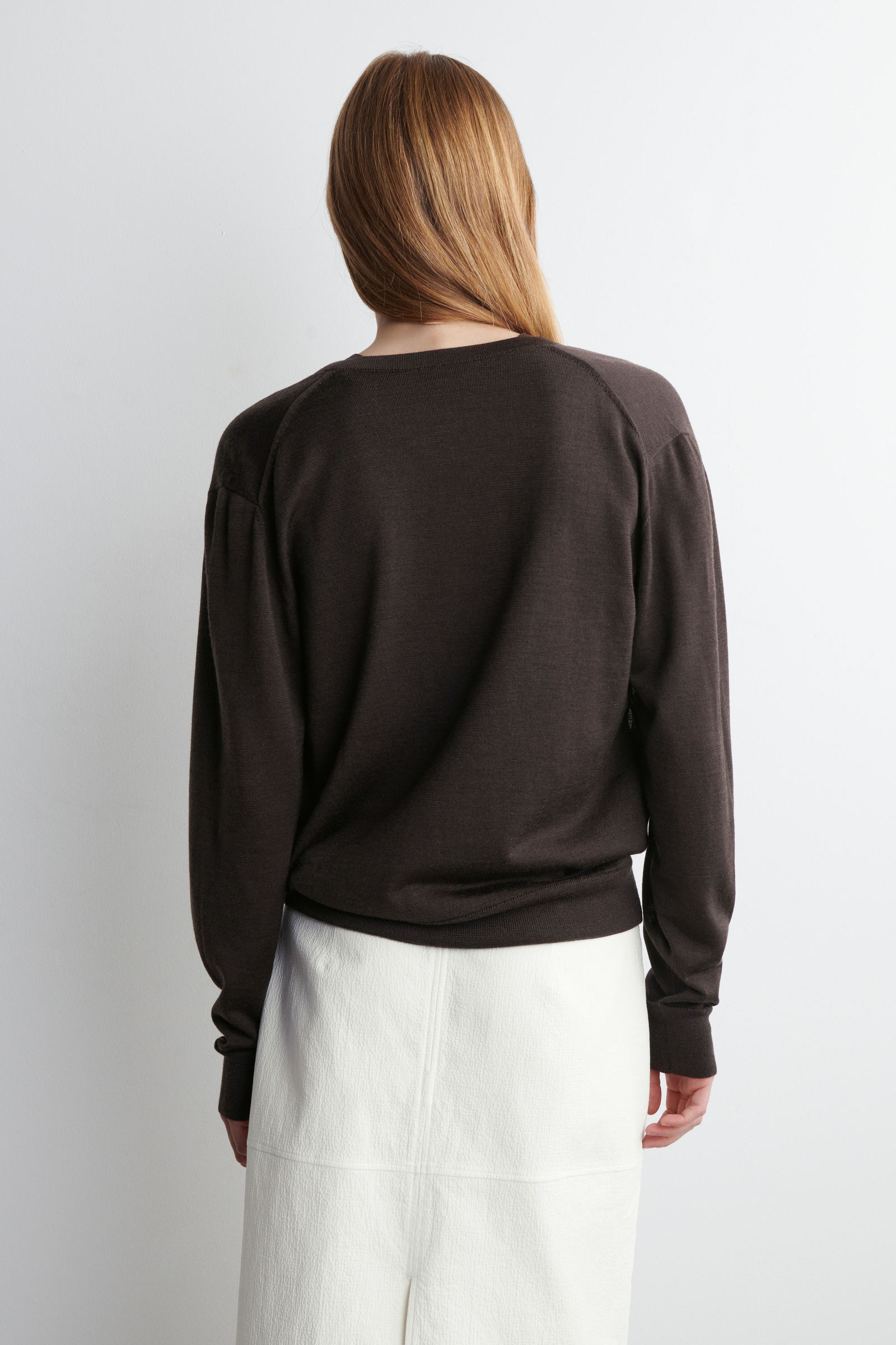 COS レイヤードメリノウールセーター ニット チャコール LAYERED MERINO WOOL JUMPER レイヤードメリノウールセーター