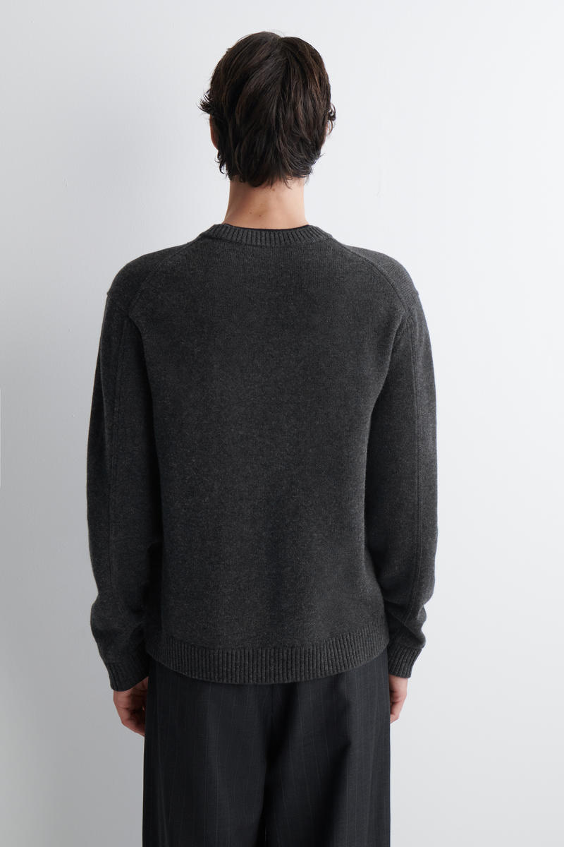 LAYERED MERINO WOOL JUMPER レイヤードメリノウールセーター
