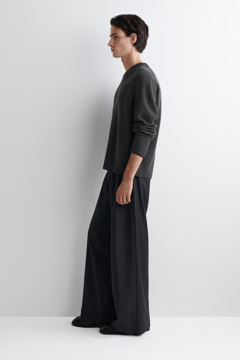 COS レイヤードメリノウールセーター ニット チャコール LAYERED MERINO WOOL JUMPER レイヤードメリノウールセーター