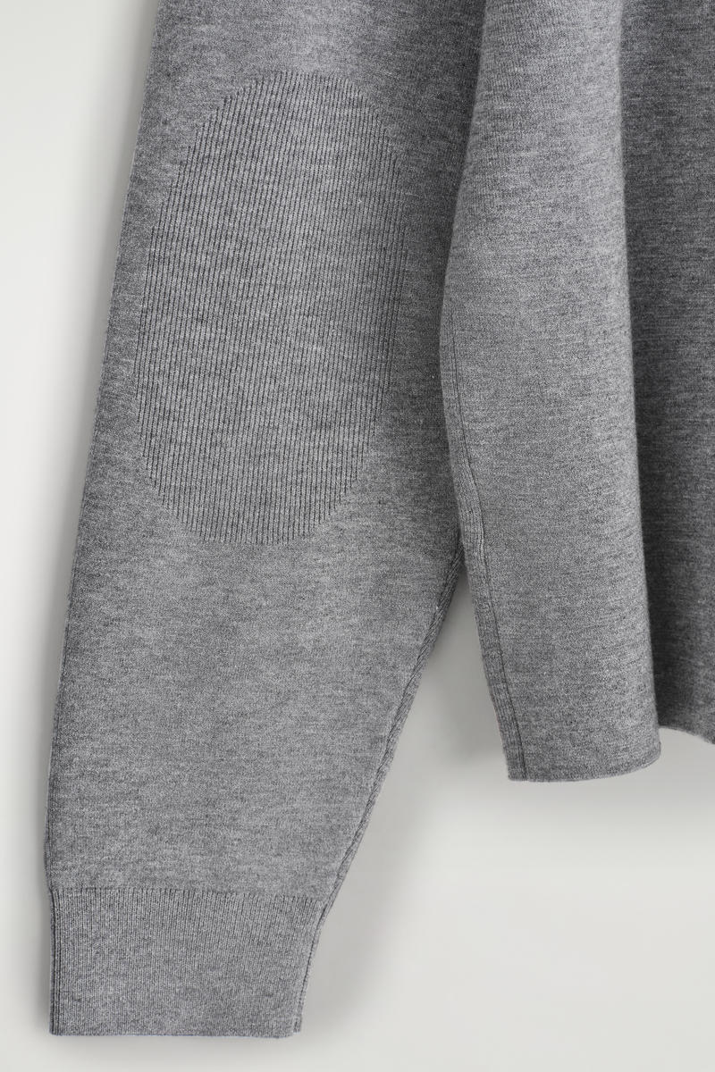 COS ダブルフェイスニットカーディガン