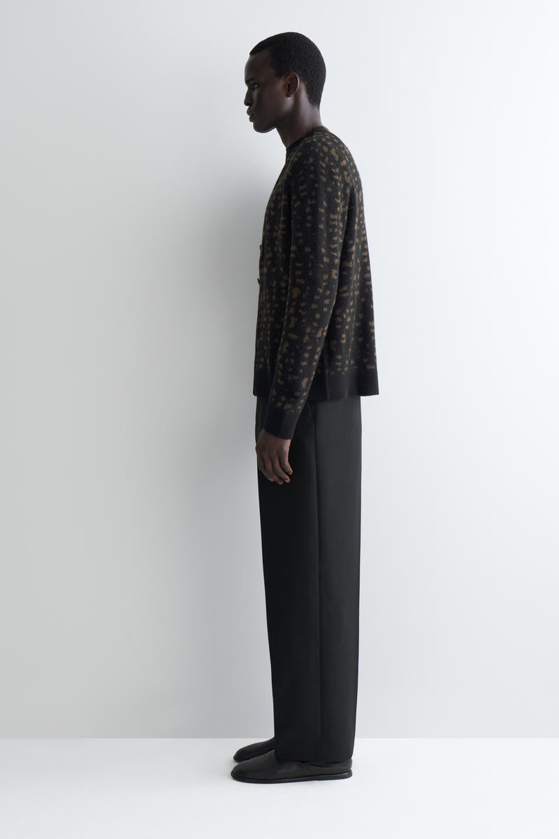 COS ジオメトリックウールアルパカカーディガン