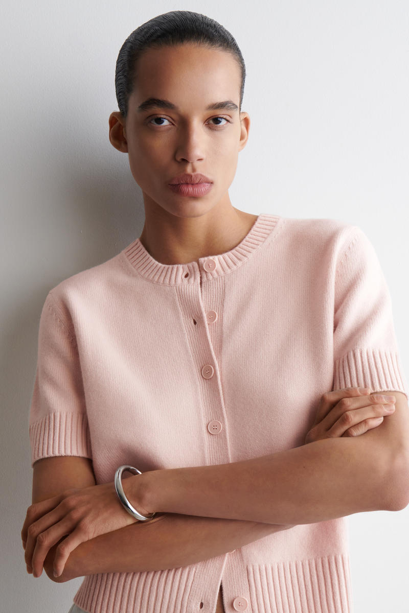 COS メリノウール 半袖カーディガン