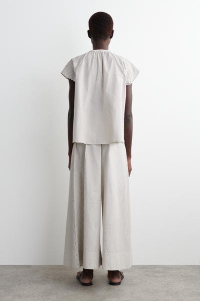 COS ストライプ フレアスリーブ ブラウス