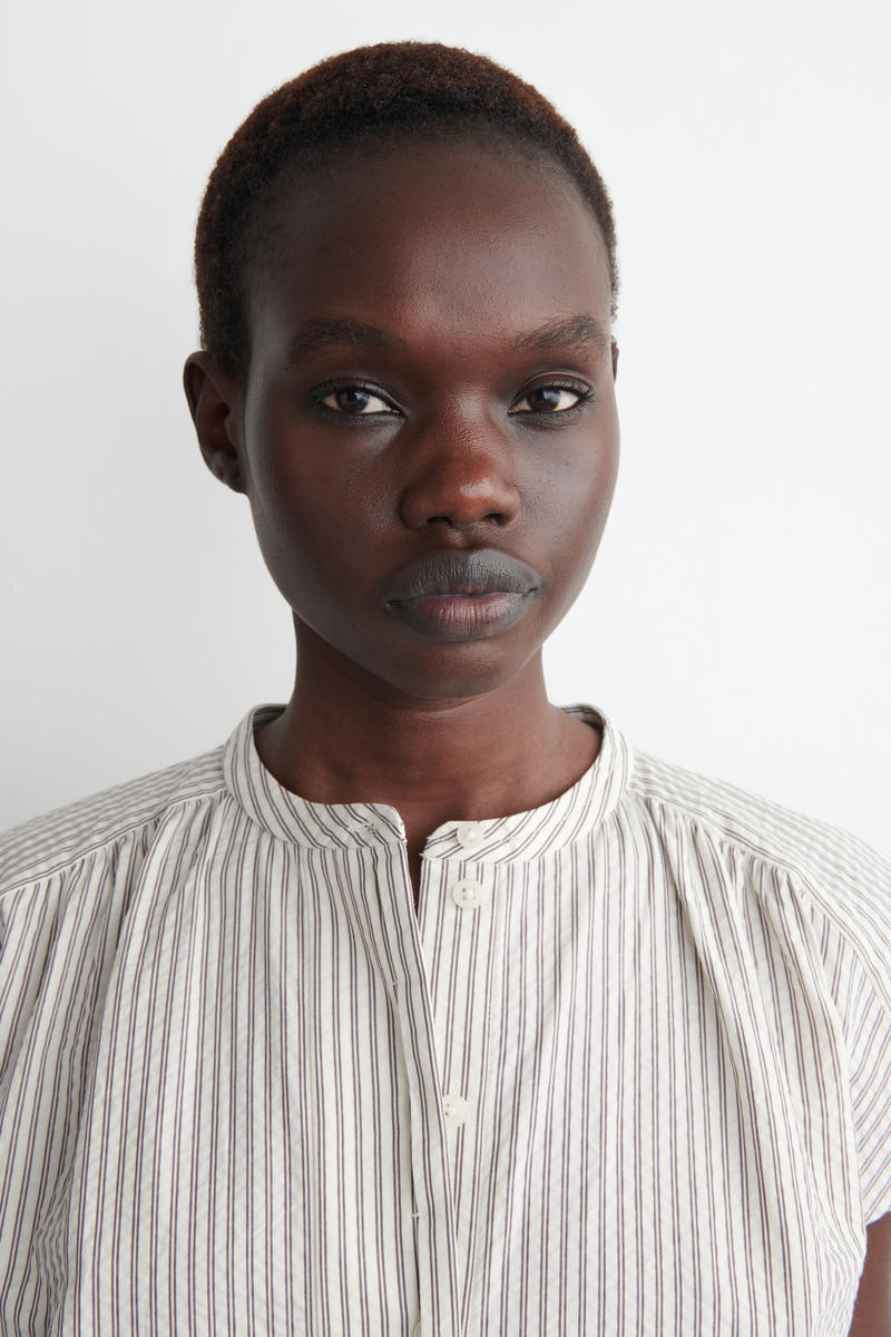 COS ストライプ フレアスリーブ ブラウス