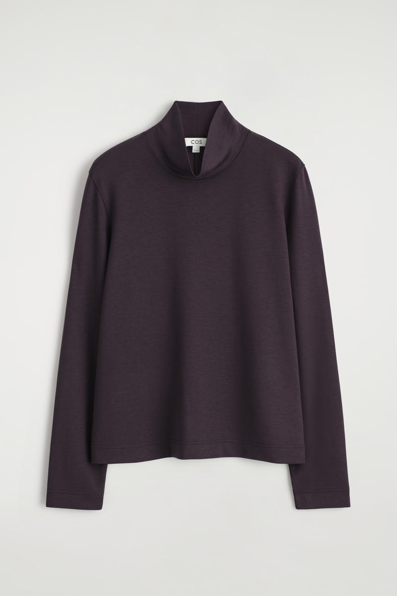 COS ハイネックジャージートップ