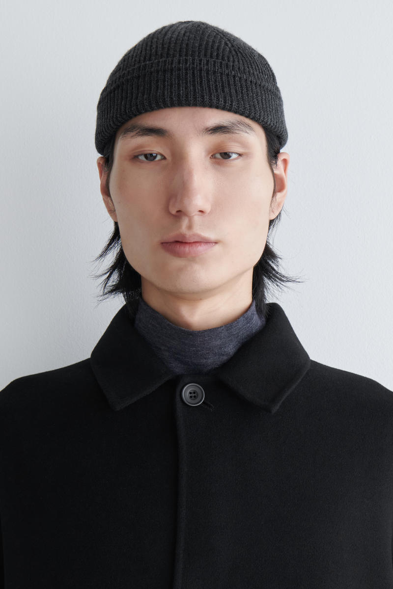 COS ウールフィッシャーマンビーニー