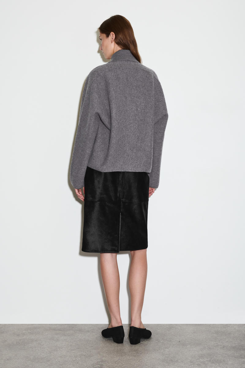 COS スカルプテッドメリノウールジャケット