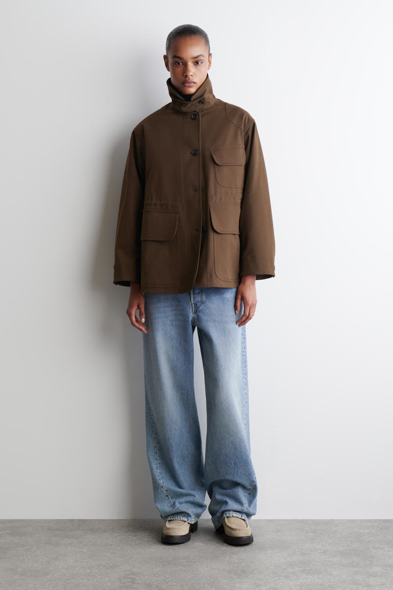 COS レースアップスエードアンクルブーツ