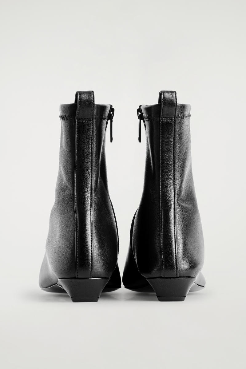 POINTED LEATHER SOCK BOOTS ポインテッドレザーソックスブーツ