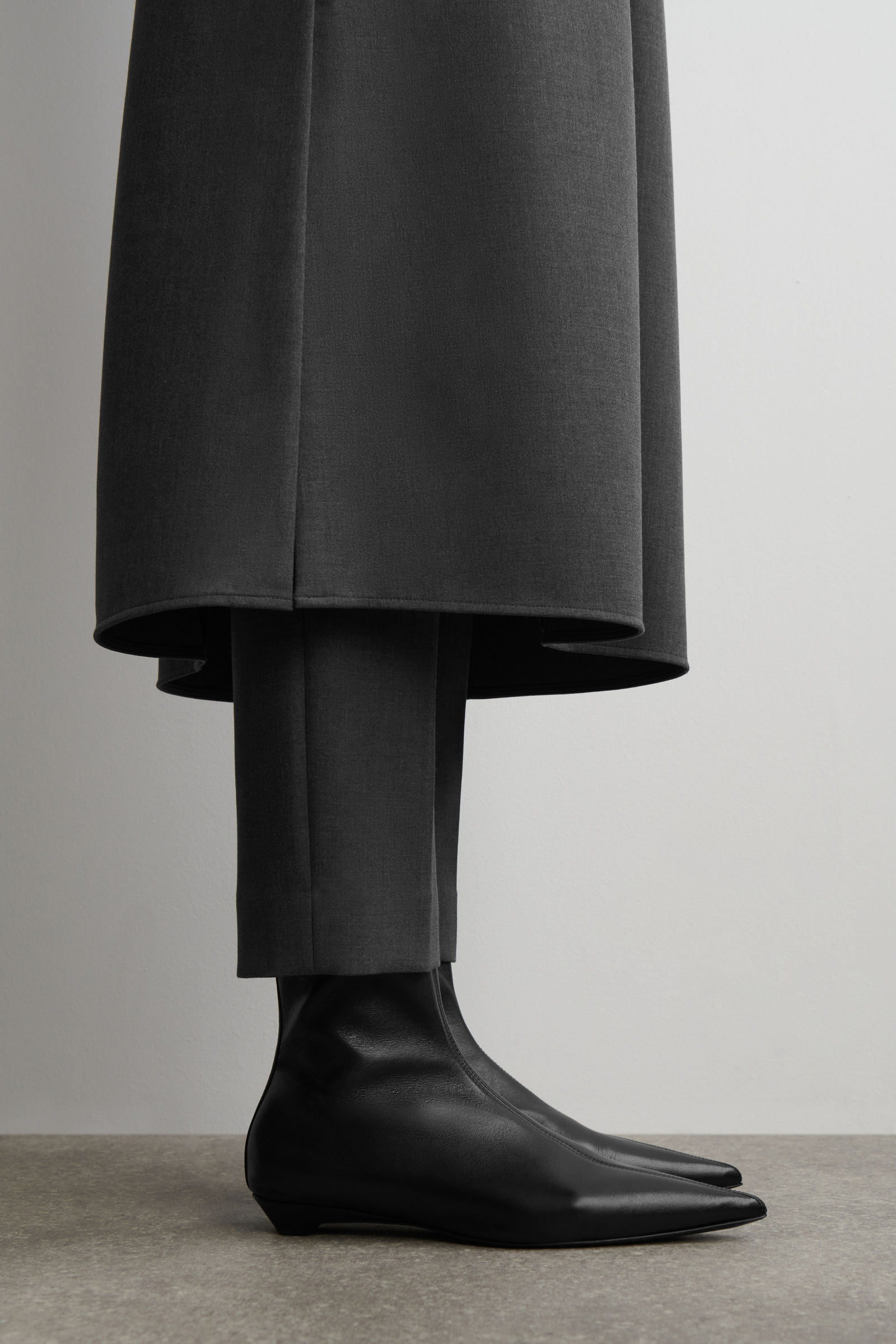 POINTED LEATHER SOCK BOOTS ポインテッドレザーソックスブーツ
