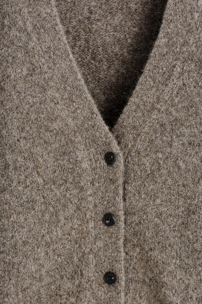 COS クロップドアルパカ混カーディガン