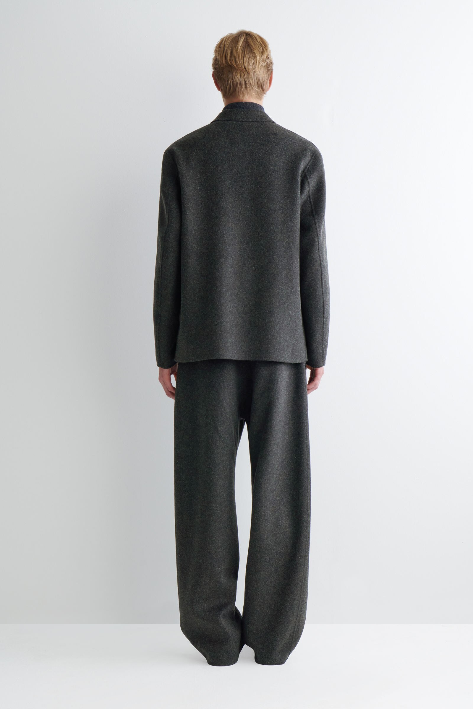 UNSTRUCTURED SPLIT WOOL BLAZER アンストラクチャードスプリット