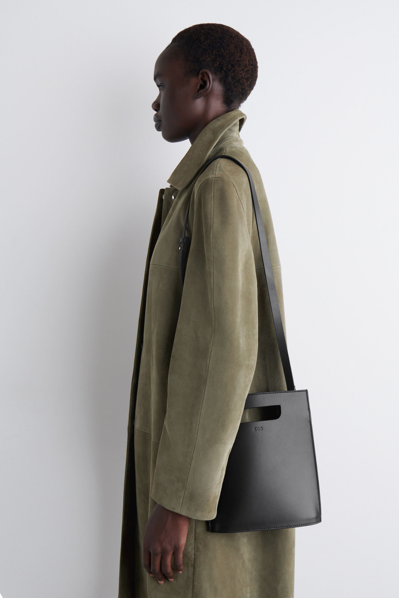 FOLIO MINI BAG - LEATHER フォリオミニバッグ - レザー｜COS コス 