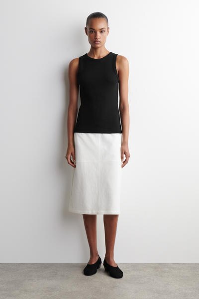 COS スエードヒールのバレリーナ